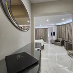 100 Boutique Living Maison d'hôtes 4*