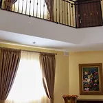 100 Boutique Living Maison d'hôtes 4*