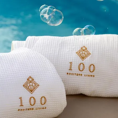 100 Boutique Living *