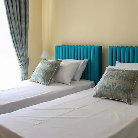 Pensiune 100 Boutique Living Rabat