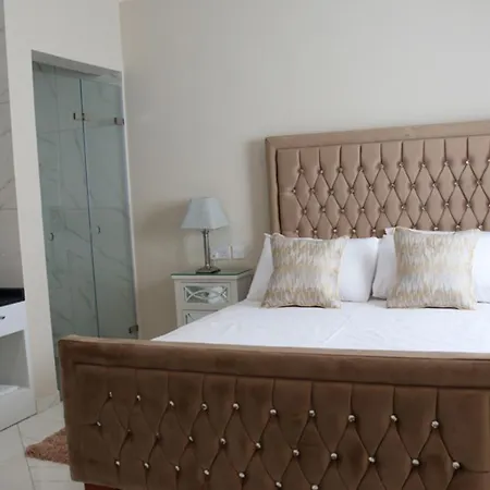 Maison d'hôtes 100 Boutique Living *