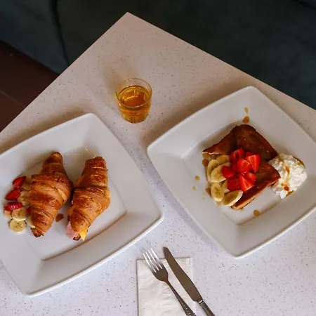 100 Boutique Living Vendégház 4*