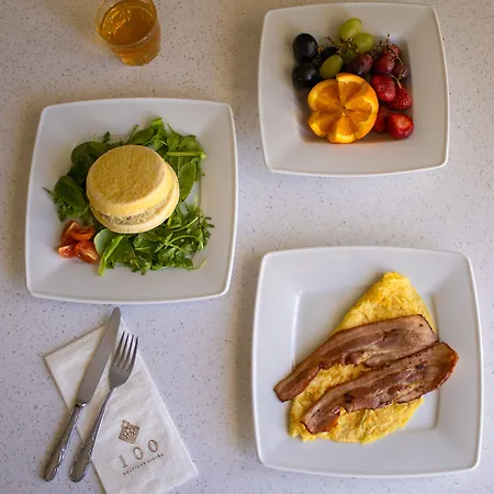 100 Boutique Living Vendégház 4*