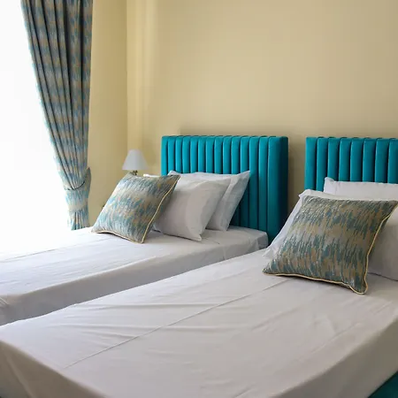 ゲストハウス 100 Boutique Living