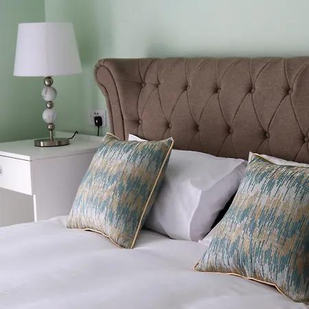 100 Boutique Living Pensiune