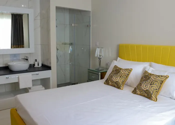 100 Boutique Living Gasthuis 4*