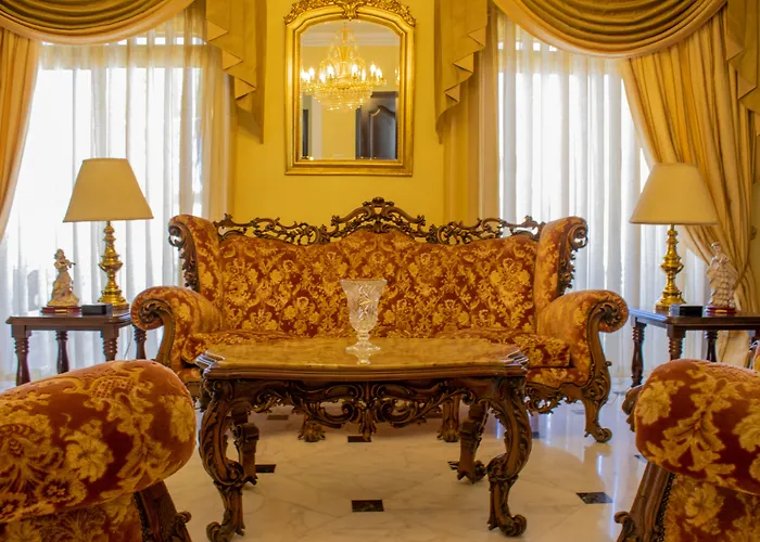 100 Boutique Living 4*